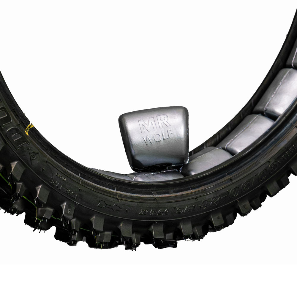 Mr. Wolfs Mousse Balls 2.0 Lunar – Front – Fits oversize 90/100-21″ – Contains 26 balls