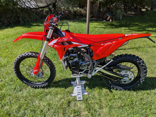 2027 Beta 300 X-Trainer